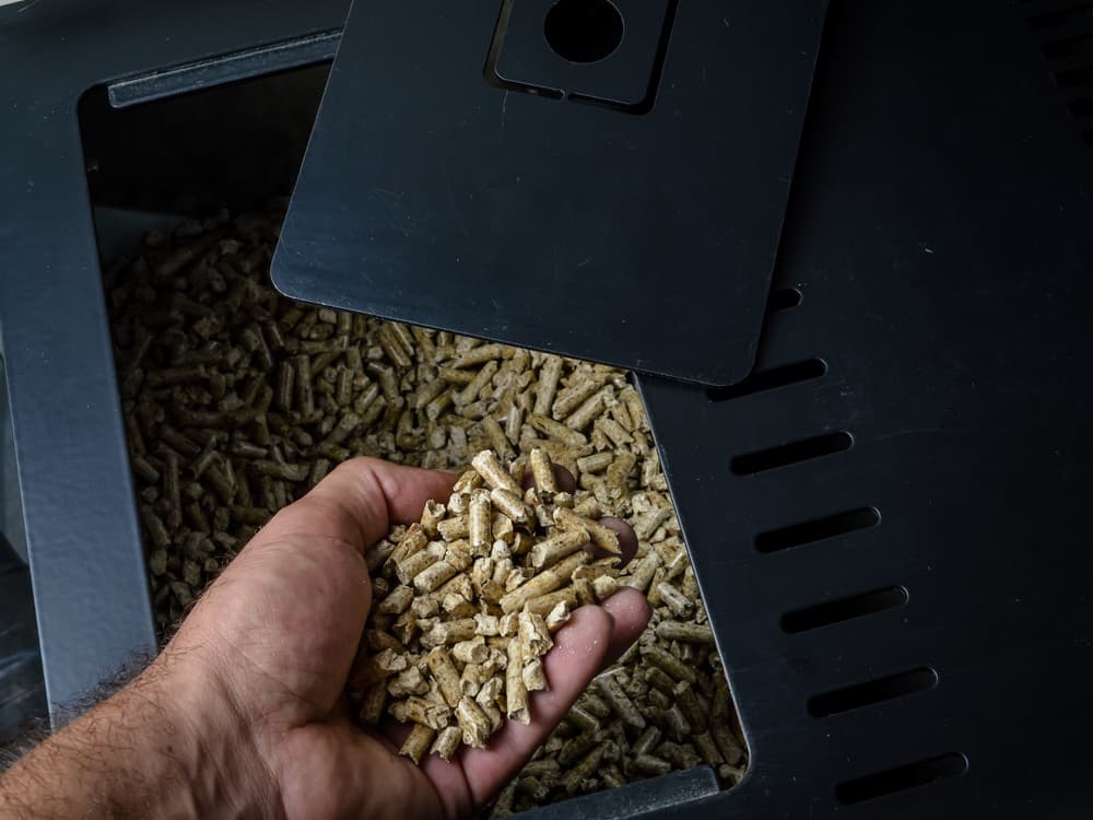 Ofrecemos el mejor servicio postventa al comprar su estufa de pellets